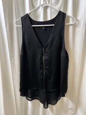 Banana Republic Sleeveless Blouse